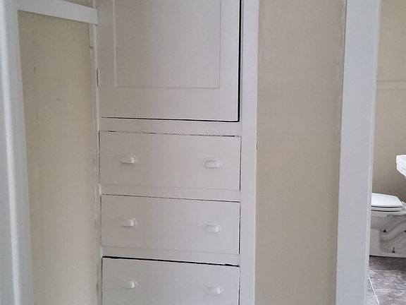 4th image of 1739 Ashland Ave #2