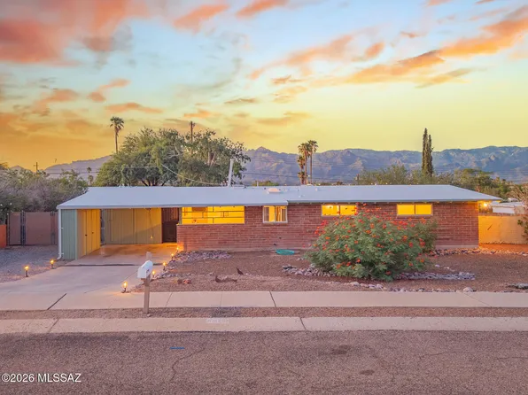 6965 E Luana Dr, Tucson, AZ 85710