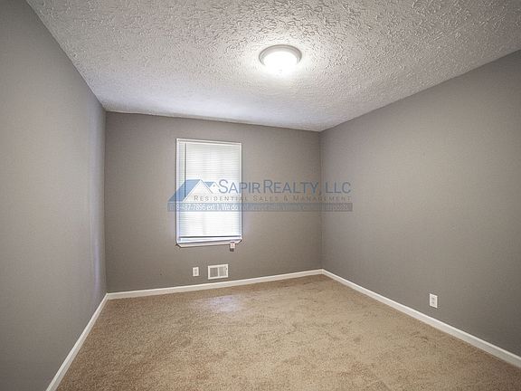 4th image of 587 Cedar Ave NW #A