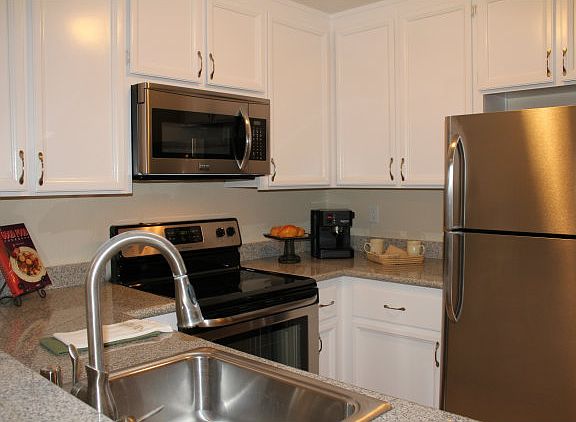 4th image of 5358 Makati Cir