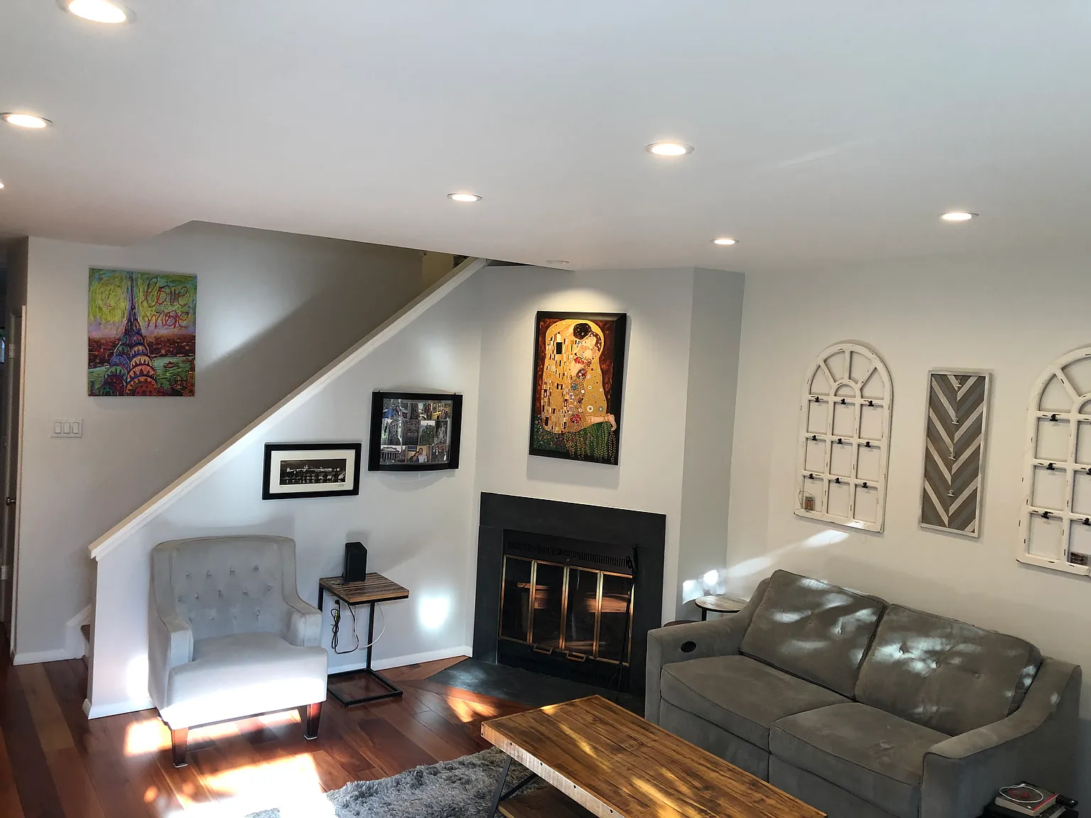 925 Stubblefield Ln — Photo 3