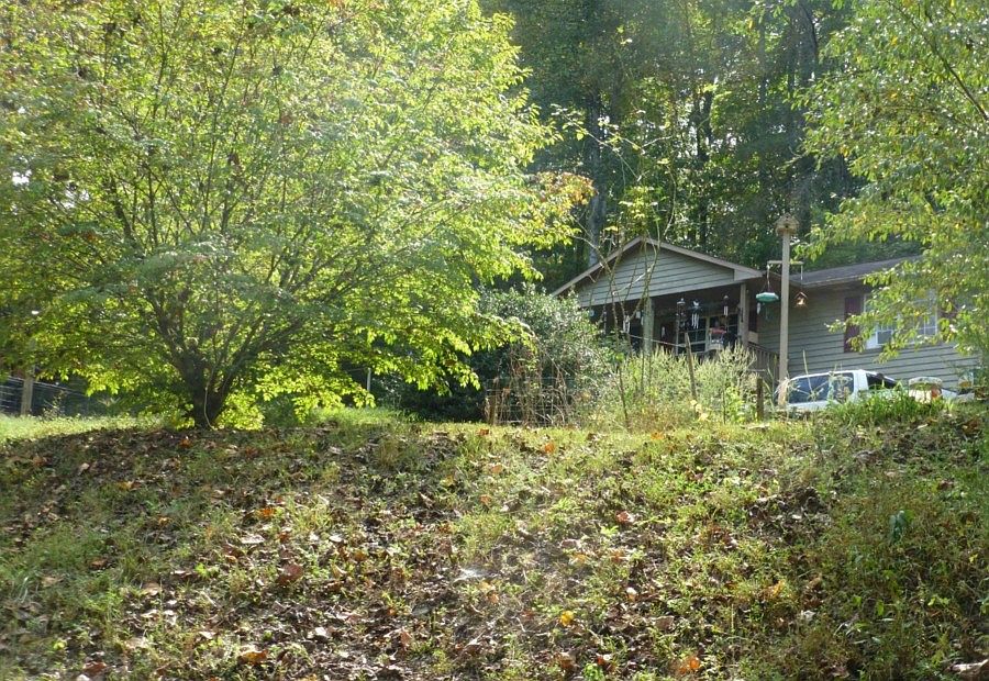 2nd image of 213 Haney Hollow Rd
