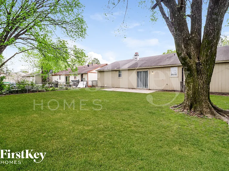 5728 Ballenmoor Dr — Photo 15