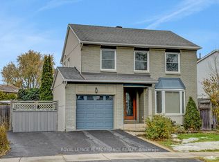 6255 Fortune Dr, Ottawa, ON K1C 2B7