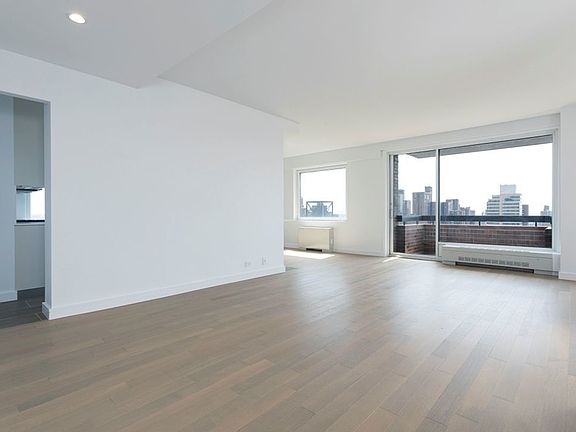 5th image of 1239 Madison Ave #27F