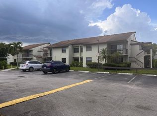 425 NW 210th St APT 203, Miami Gardens, FL 33169