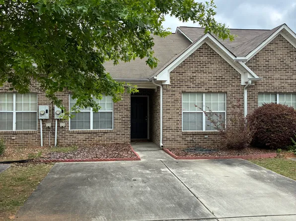 57 Park Dr S, Clanton, AL 35045