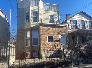 175 Logan St, Brooklyn, NY 11208