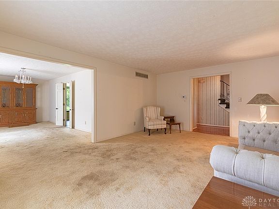 4th image of 1500 Wardmier Dr