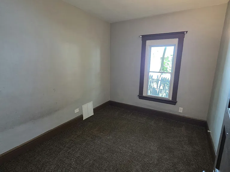 1082 E 78th St #2 — Photo 7