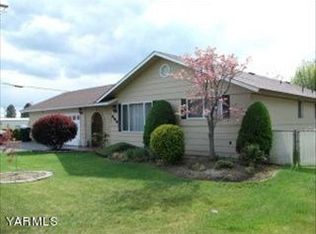 505 Linden St, Toppenish, WA 98948