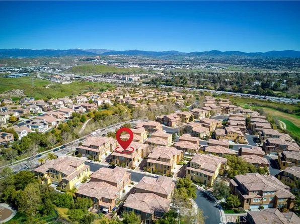 27020 Pebble Beach Dr, Valencia, CA 91381