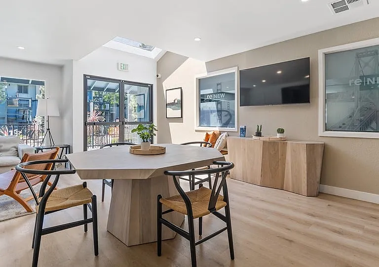 ReNew One59 — Photo 20