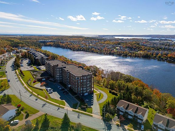 2nd image of 77 Russell Lake Dr #611