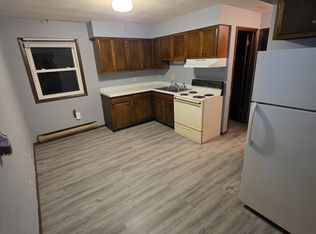 1710 Westridge Ct, Dubuque, IA 52002