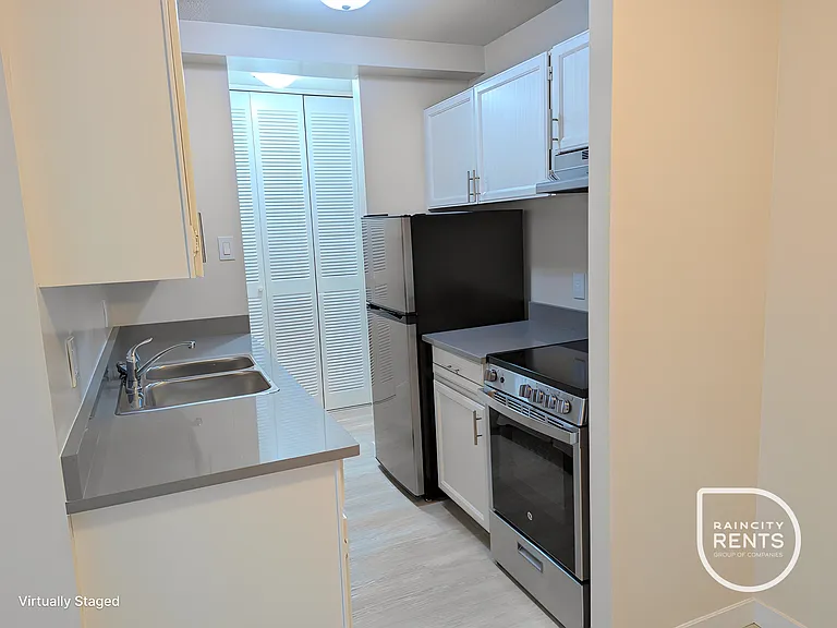 1150 Jervis St — Photo 33