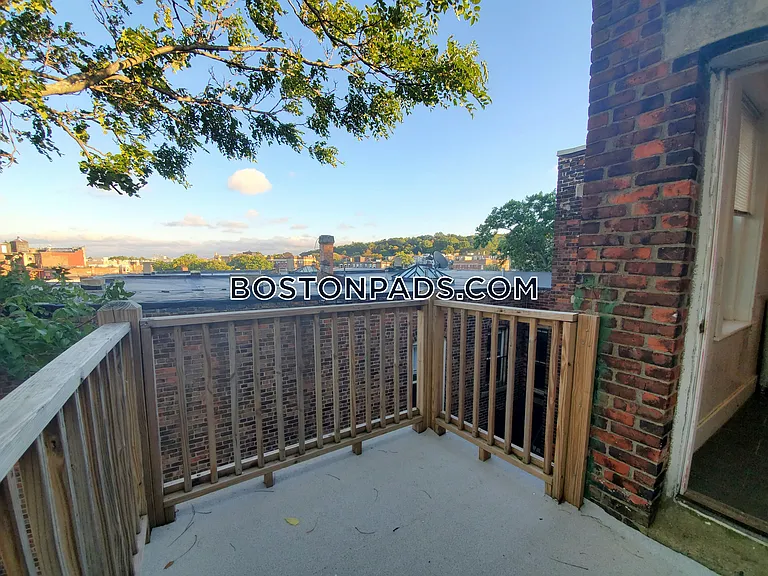 1377A Commonwealth Ave #3 — Photo 13