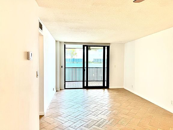 3rd image of 117 Lake Emerald Drive #205