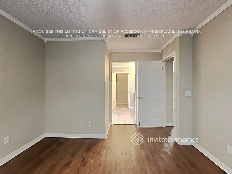 1223 Lornewood Dr — Photo 7