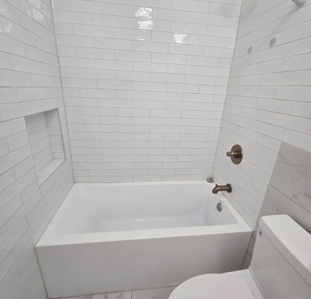 2 bed, $2,100 — Photo 4