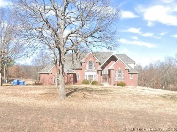 8349 W Valley View Dr, Skiatook, OK 74070