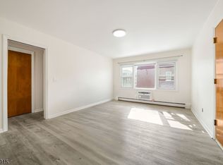 207 Park Ave APT C1, East Rutherford, NJ 07073