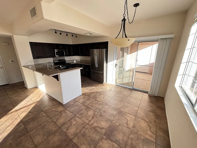 1505 Blackcombe St #101 — Photo 6