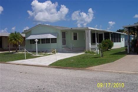 1st image of 628 Wedelia Dr