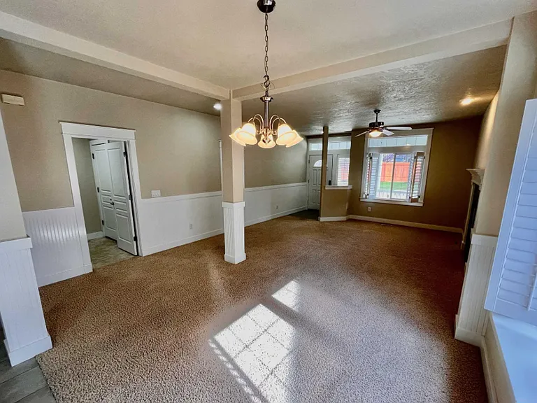 2905 E Pine Hollow Ln — Photo 9