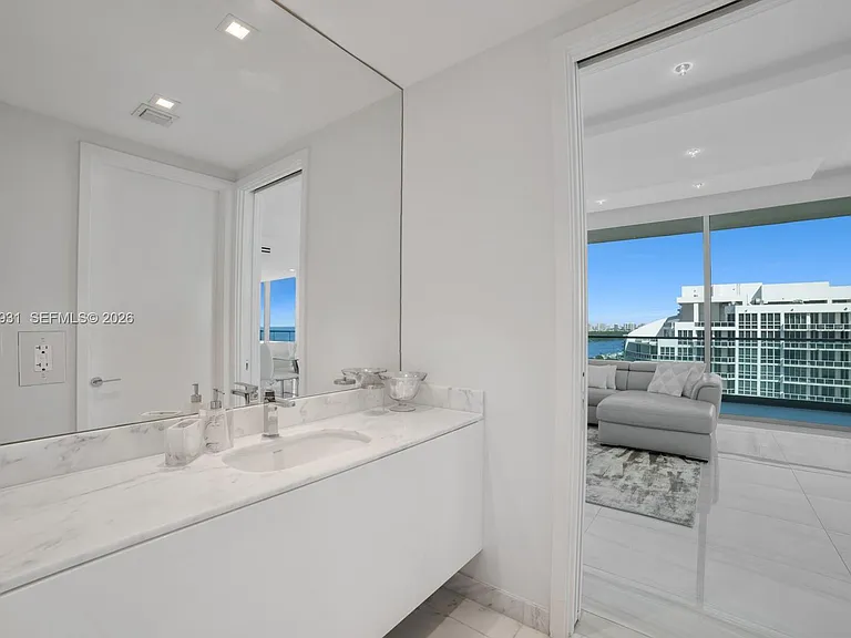 10203 Collins Ave #2501 — Photo 27