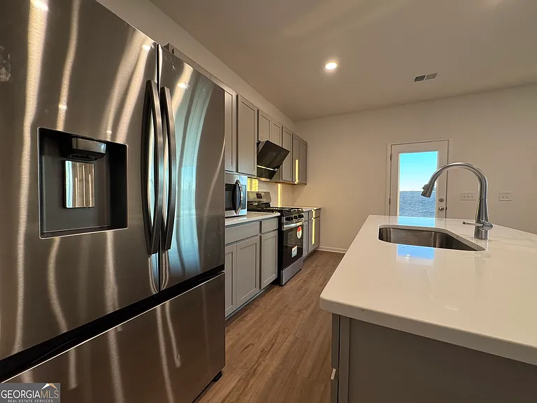 102 Lavender Cir — Photo 9