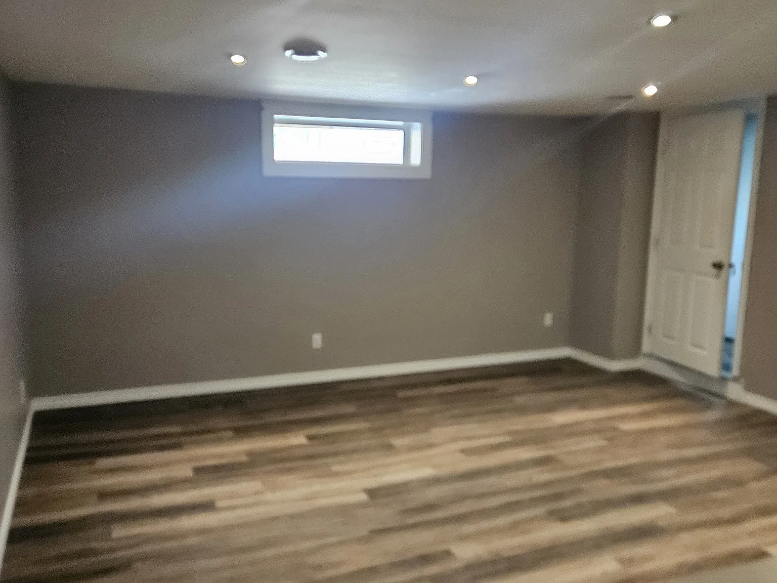 404 Saint John Street — Photo 2