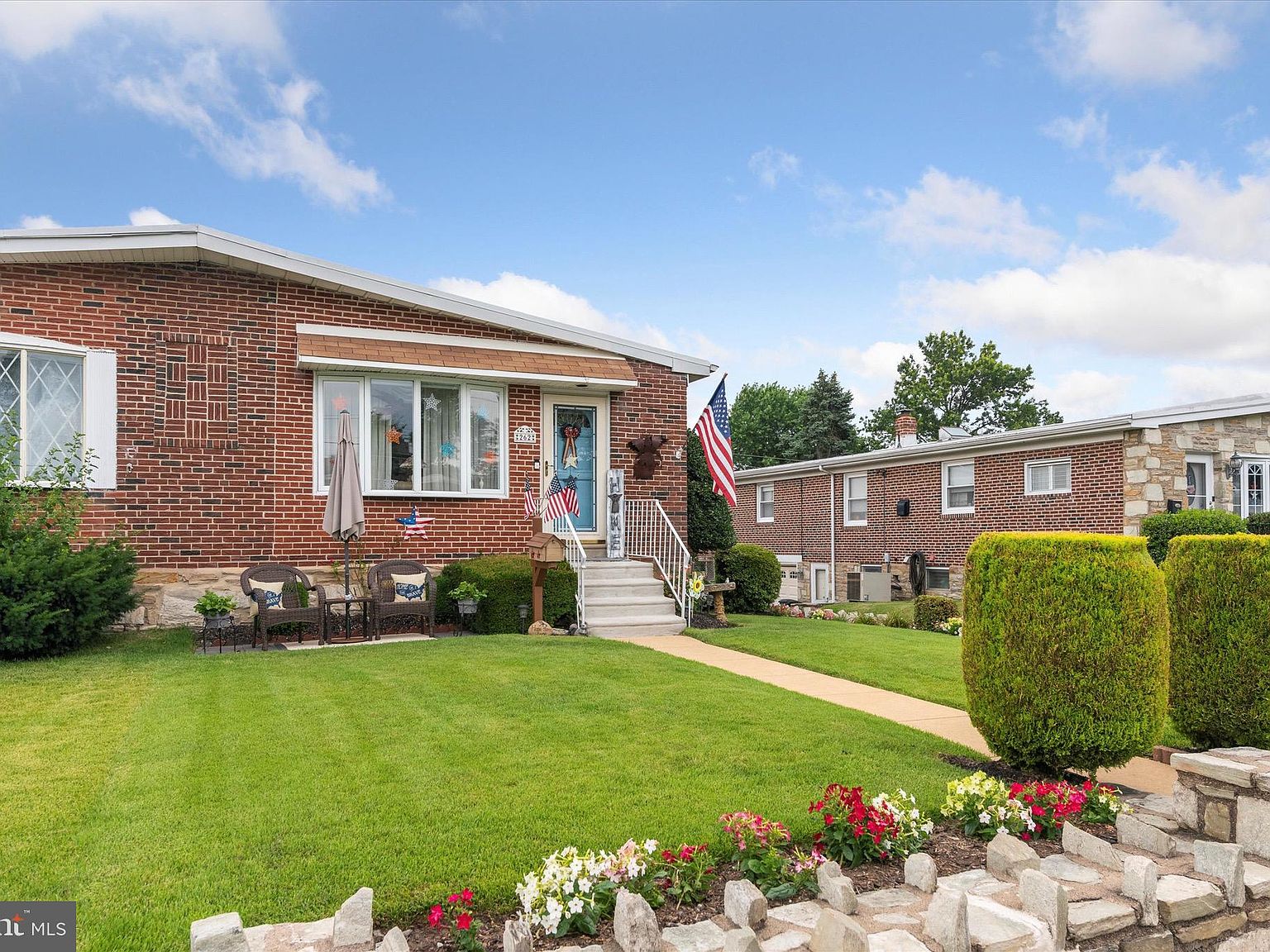 262 Dimarco Dr, Philadelphia, PA 19154 Zillow