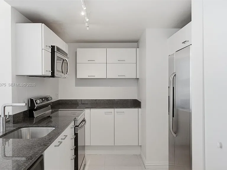 350 S Miami Ave #1903 — Photo 6