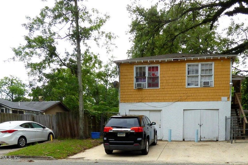 Front of triplex
