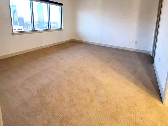 2nd image of 2325 N Akard St #3102