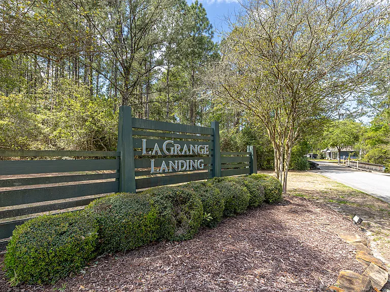 LaGrange Landing, Freeport