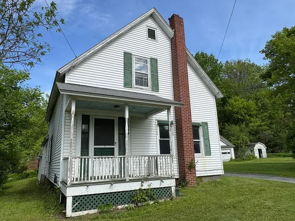 144 Quechee Hartland Rd, White Riv Jct, VT 05001
