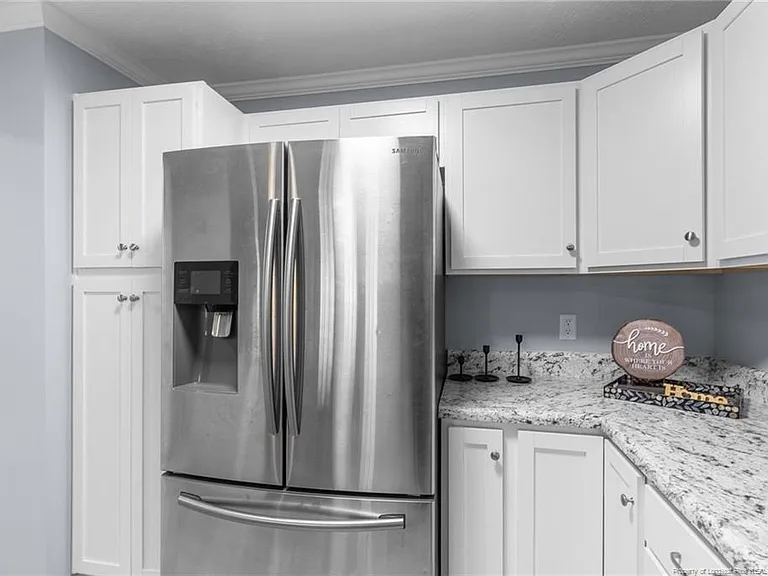 3340-7 Harbour Pointe Pl — Photo 16