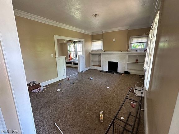 3rd image of 3784 E 114th St