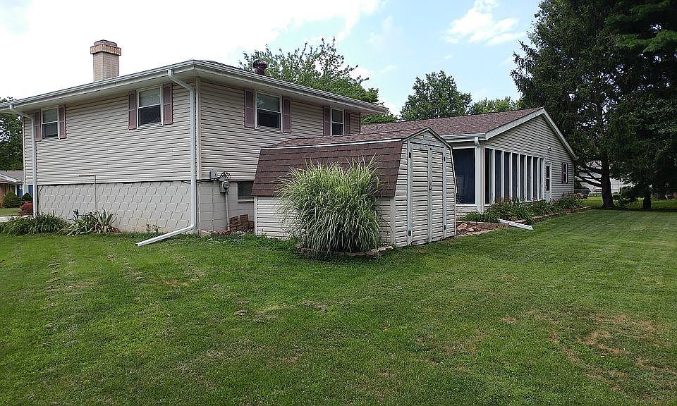 2nd image of 4811 Wanda Ave
