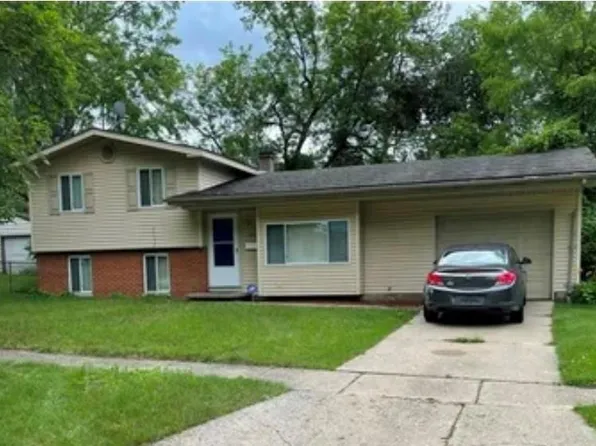 2828 Hampstead Dr, Flint, MI 48506