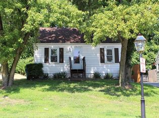 1131 S Main St, Saint Charles, MO 63301
