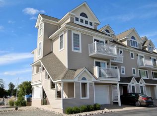 317 Southwinds Dr, Forked River, NJ 08731
