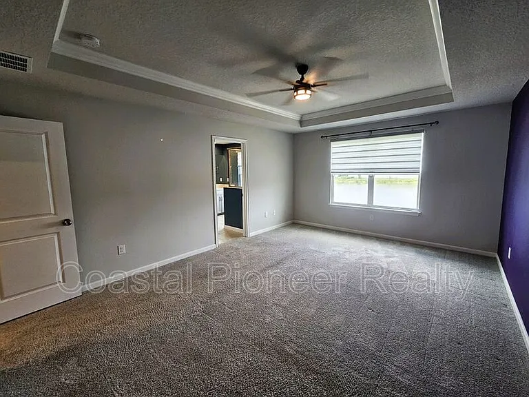 19403 Blue Pond Dr — Photo 23