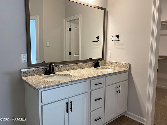 5th image of 315 Peppercorn Way
