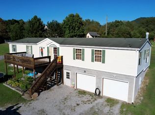 1414 Gilman Rd, Elkins, WV 26241