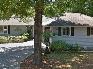 716 Hemlock Ln, Sunset Beach, NC 28468