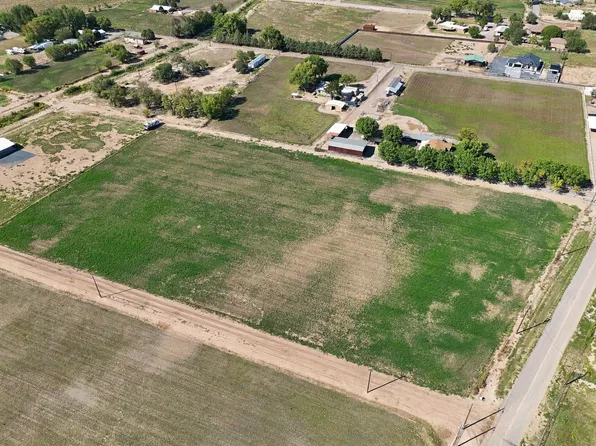 B1b Camino Torres, Belen, NM 87002