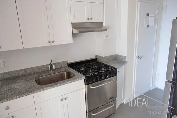 Rented by Ideal Properties Group | media 3